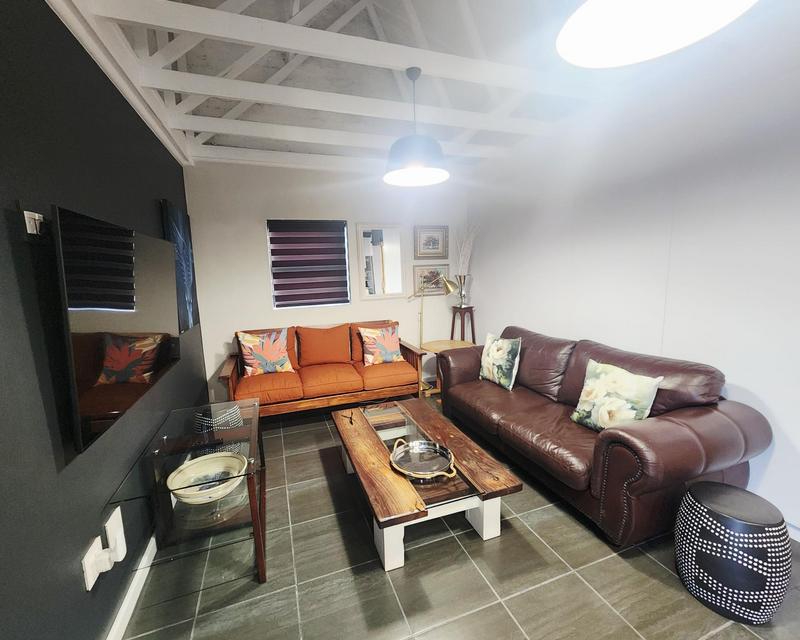 To Let 1 Bedroom Property for Rent in Vierlanden Western Cape